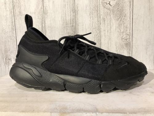 ナイキ×コムデギャルソンのスニーカー