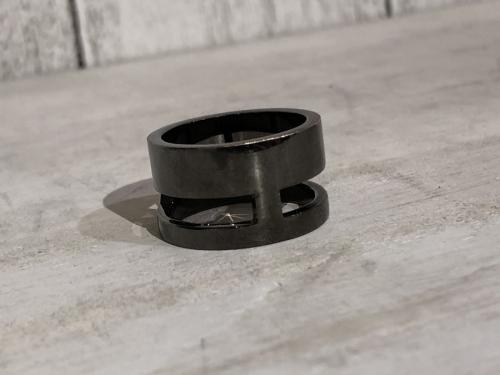 フェンディのリング