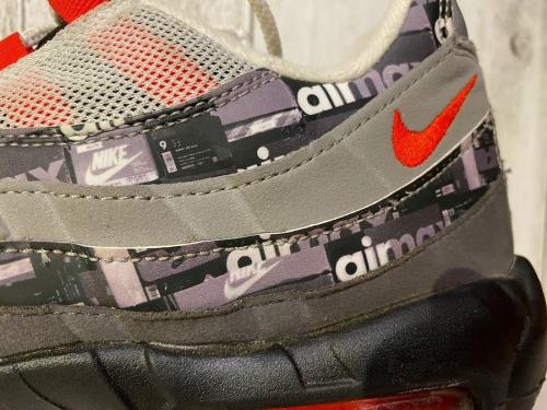 スニーカーのメンズ