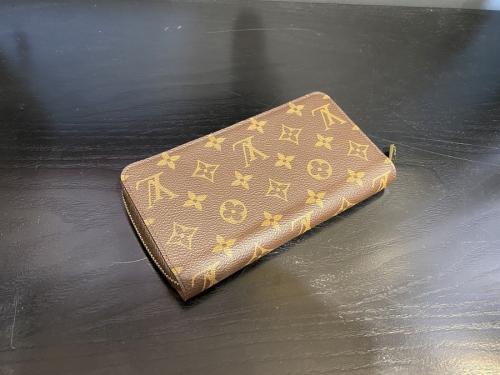 LOUIS VUITTON 　のルイヴィトン