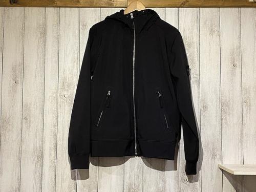 STONE ISLANDのストーンアイランド