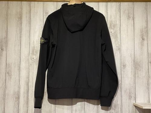 ストーンアイランドのジャケット