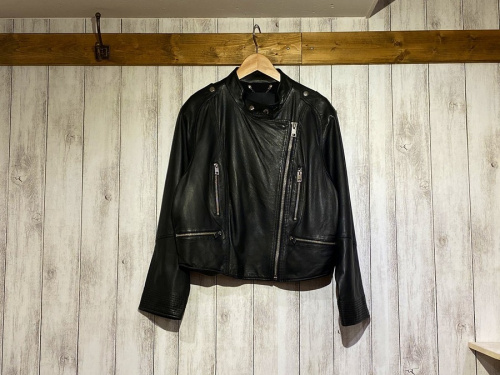 インポートブランドのDIESEL