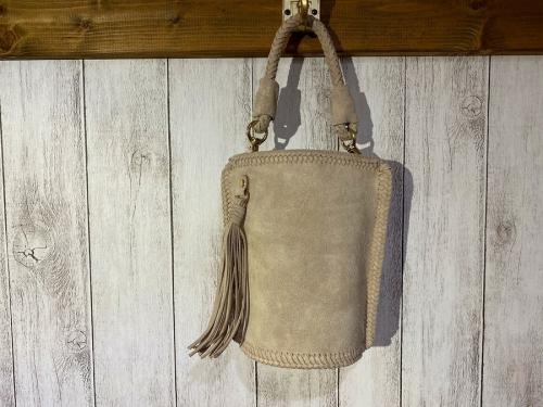 ALEXIA STAM×Salty Essenceのアリシアスタン×ソルティーエッセンス