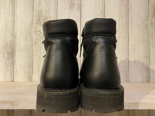 ダナーのレザーシューズ