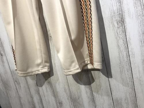 トラックパンツのメンズ