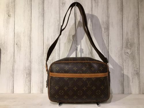 LOUIS VUITTON 　のルイ ヴィトン　