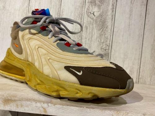 スニーカーのメンズ