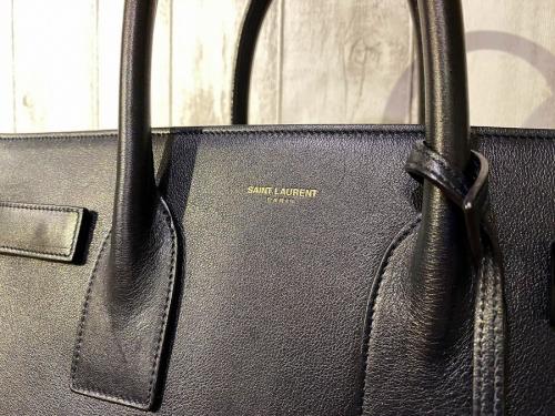 バッグのウィメンズ