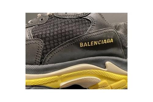 バレンシアガのスニーカー