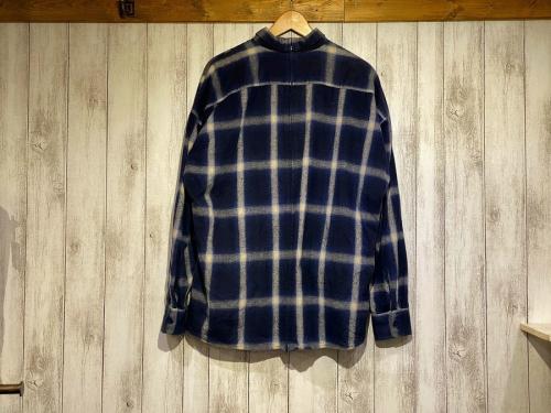 エスエスズィーのシャツ