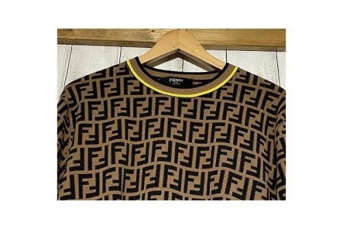 ニットのメンズ