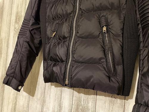 ダウンジャケットのウィメンズ