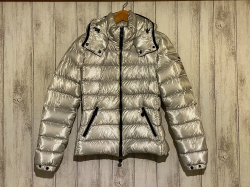 インポートブランドのMONCLER
