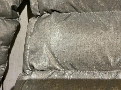 ダウンジャケットのウィメンズ