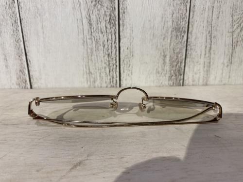 サングラスのメンズ