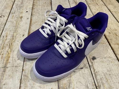 スニーカーのメンズ