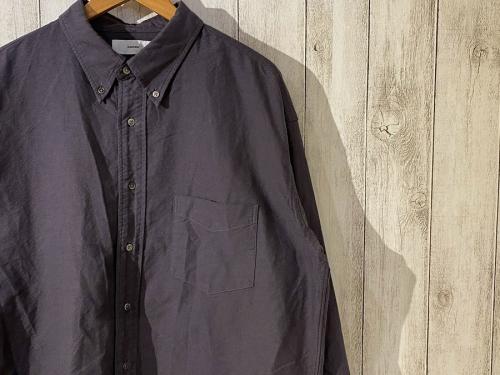 グラフペーパーのシャツ