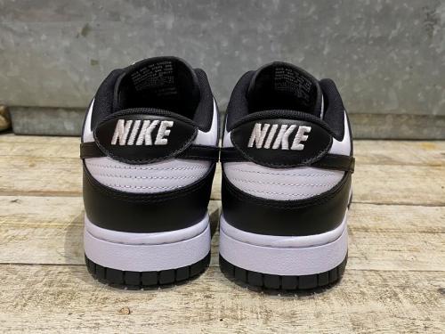 ナイキのスニーカー