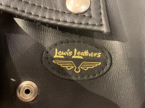 ライダースジャケットのメンズ