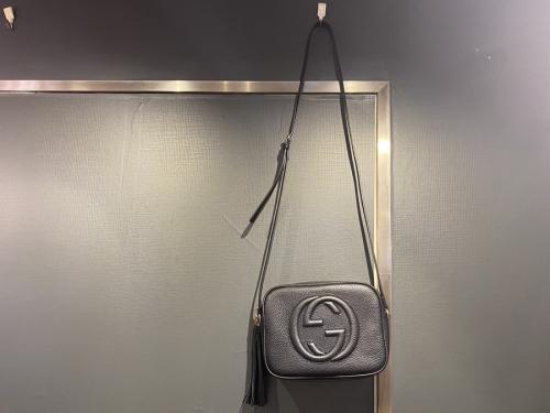 グッチのショルダーバック