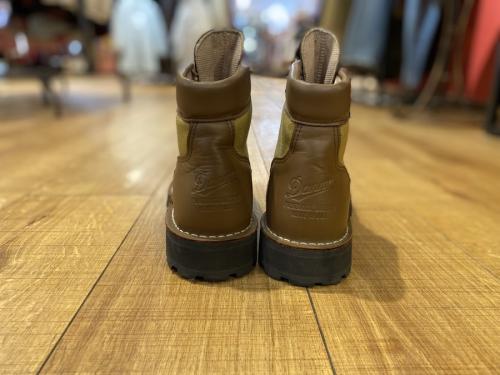 ダナーのトレッキングブーツ