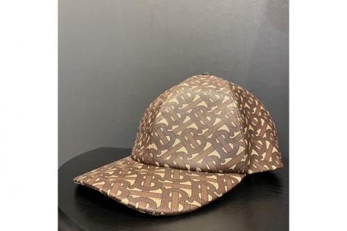 ラグジュアリーブランドのBURBERRY LONDON