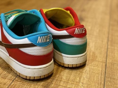 スニーカーのメンズ