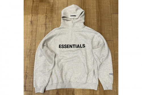 インポートブランドのESSENTIALS