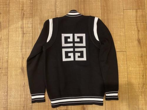 ジバンシーのニットブルゾン