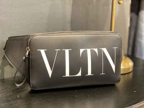 ラグジュアリーブランドのVALENTINO