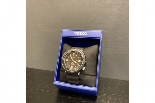 キャリアファッションのSEIKO