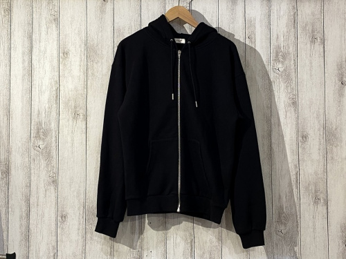 ラグジュアリーブランドのCELINE