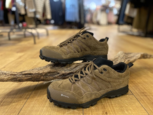 インポートブランドのinov-8 for pilgrim surf+supply