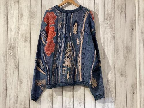 キャピタルのニット