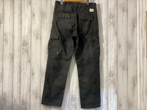 W TAPSのダブルタップス