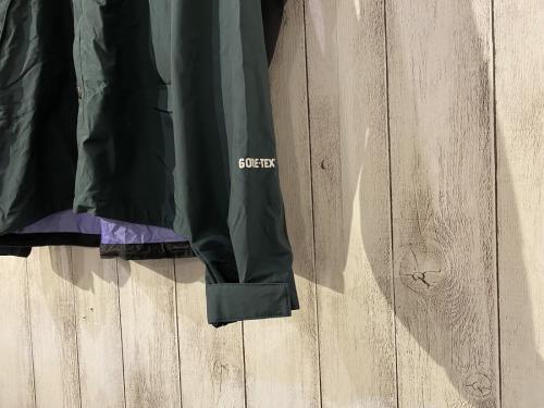 ザノースフェイスのMOUNTAIN RAINTEX JACKET