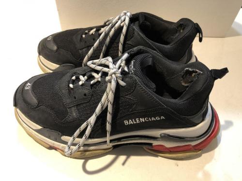 BALENCIAGAのバレンシアガ