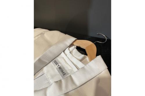ISSEY MIYAKEのイッセイミヤケ