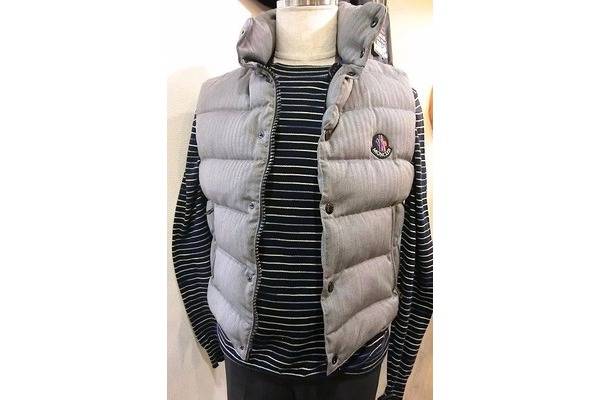 週末に向けてトレファク調布店に！！希少【MONCLER】モンクレール