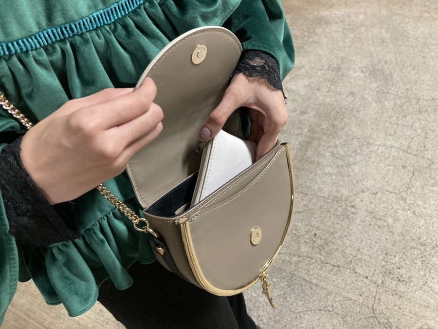 SEE BY CHLOE/シーバイクロエ】よりイブニングバッグのご紹介