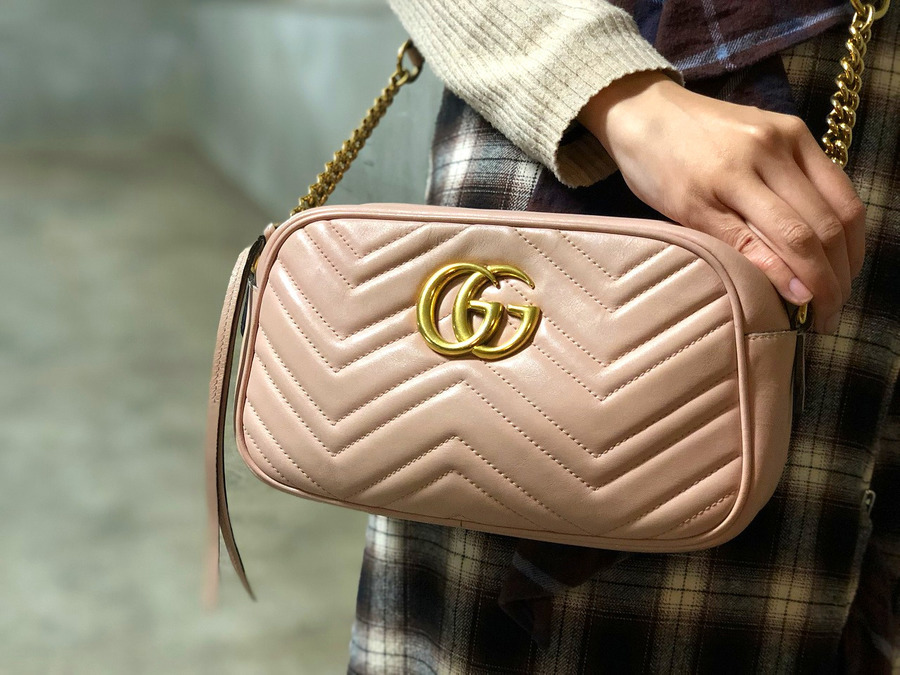 GUCCI グッチ GGマーモント ショルダーバッグ-