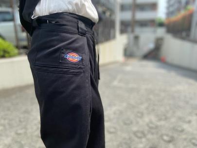 「コラボ・別注アイテムのDickies×ANREALAGE 」