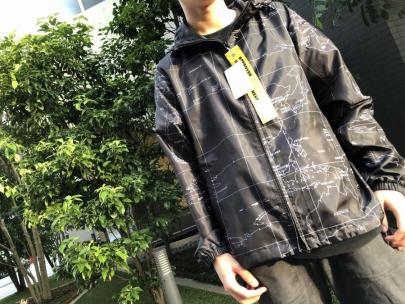 「ストリートブランドのuniform experiment 」