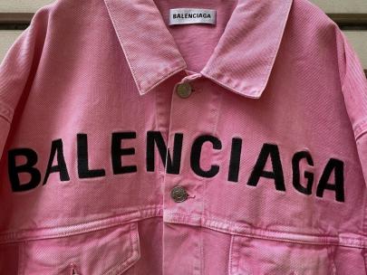 「ラグジュアリーブランドのBALENCIAGA 」