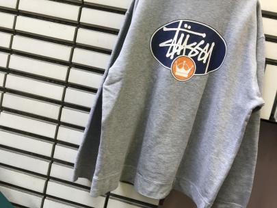 「ヴィンテージアイテムのstussy 」