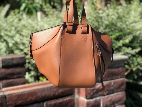 LOEWE/ロエベ】よりハンモックスモールバッグが買取入荷致しました 