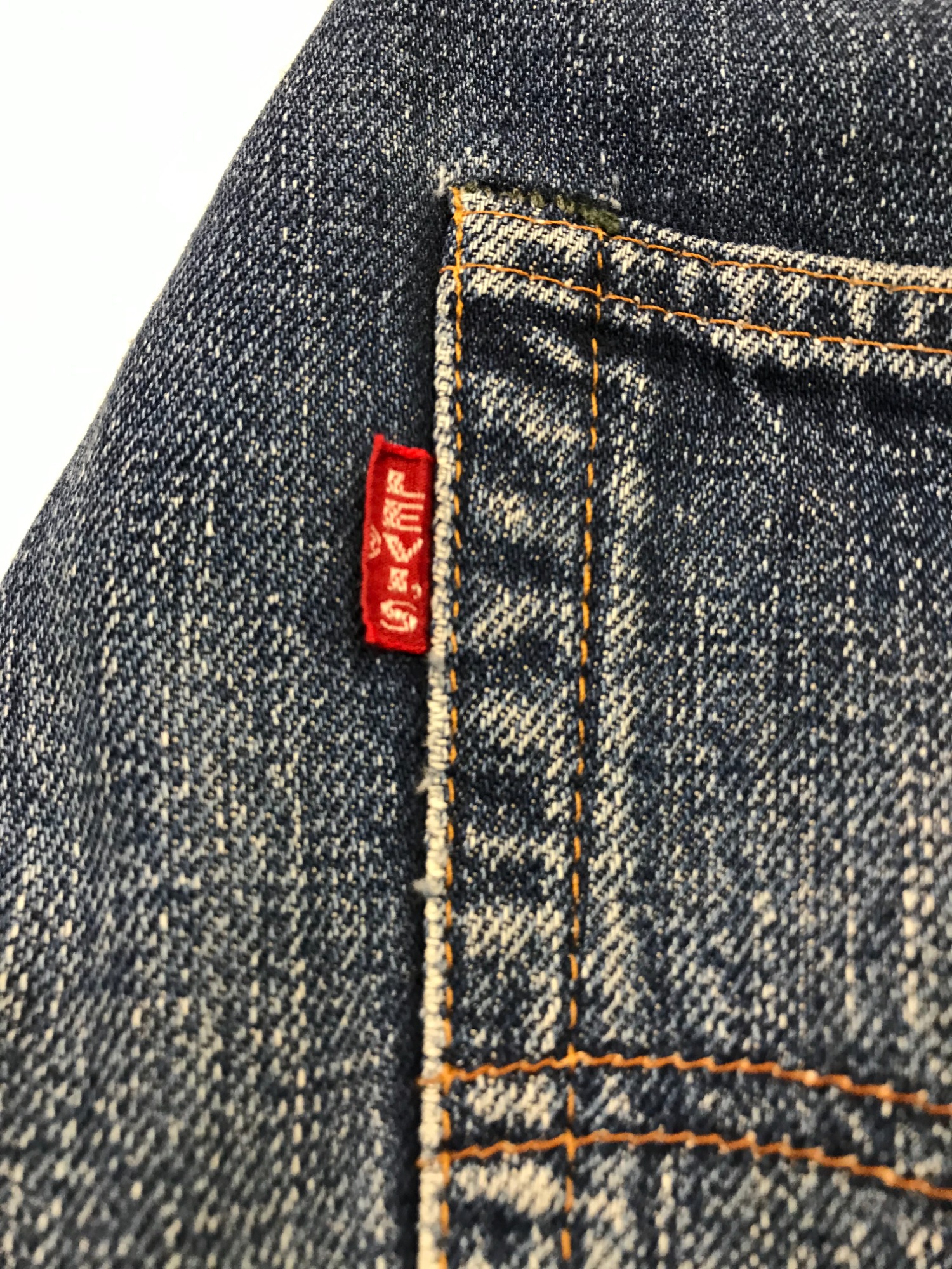 LEVIS/リーバイス】より60