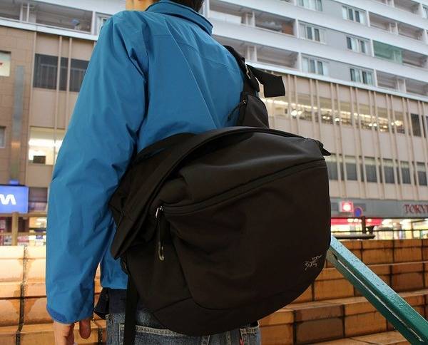 アークテリクス ARC'TERYX メッセンジャーバッグ ミストラル 16L ARC'TERYX アークテリクス MISTRAL 16 ミストラル ブラック