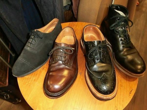 メンズのシューズ